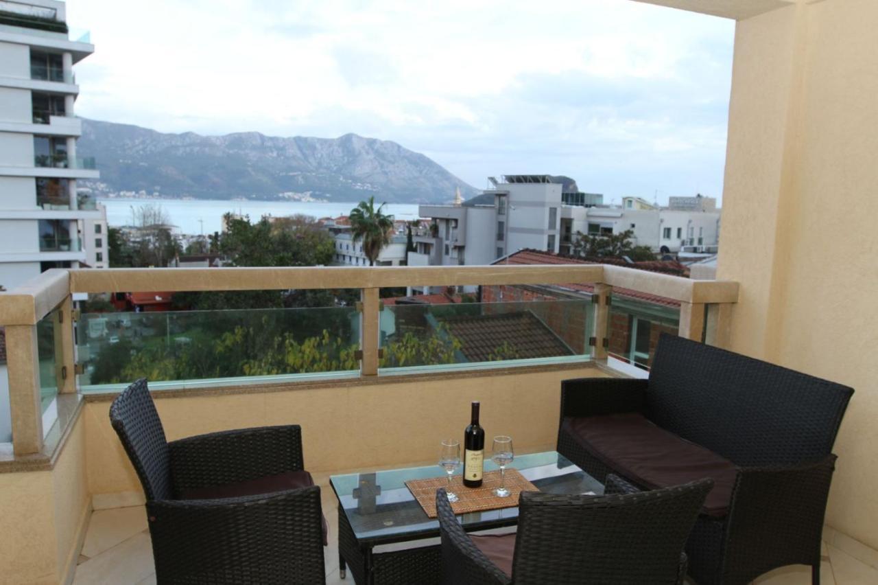 Luxury Apartment Big Blue Будва Экстерьер фото